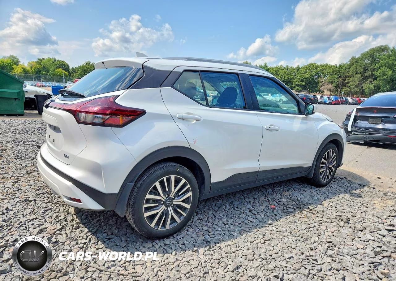 2023 Nissan Kicks Sv VIN:3N1CP5CV6PL572106 - 3