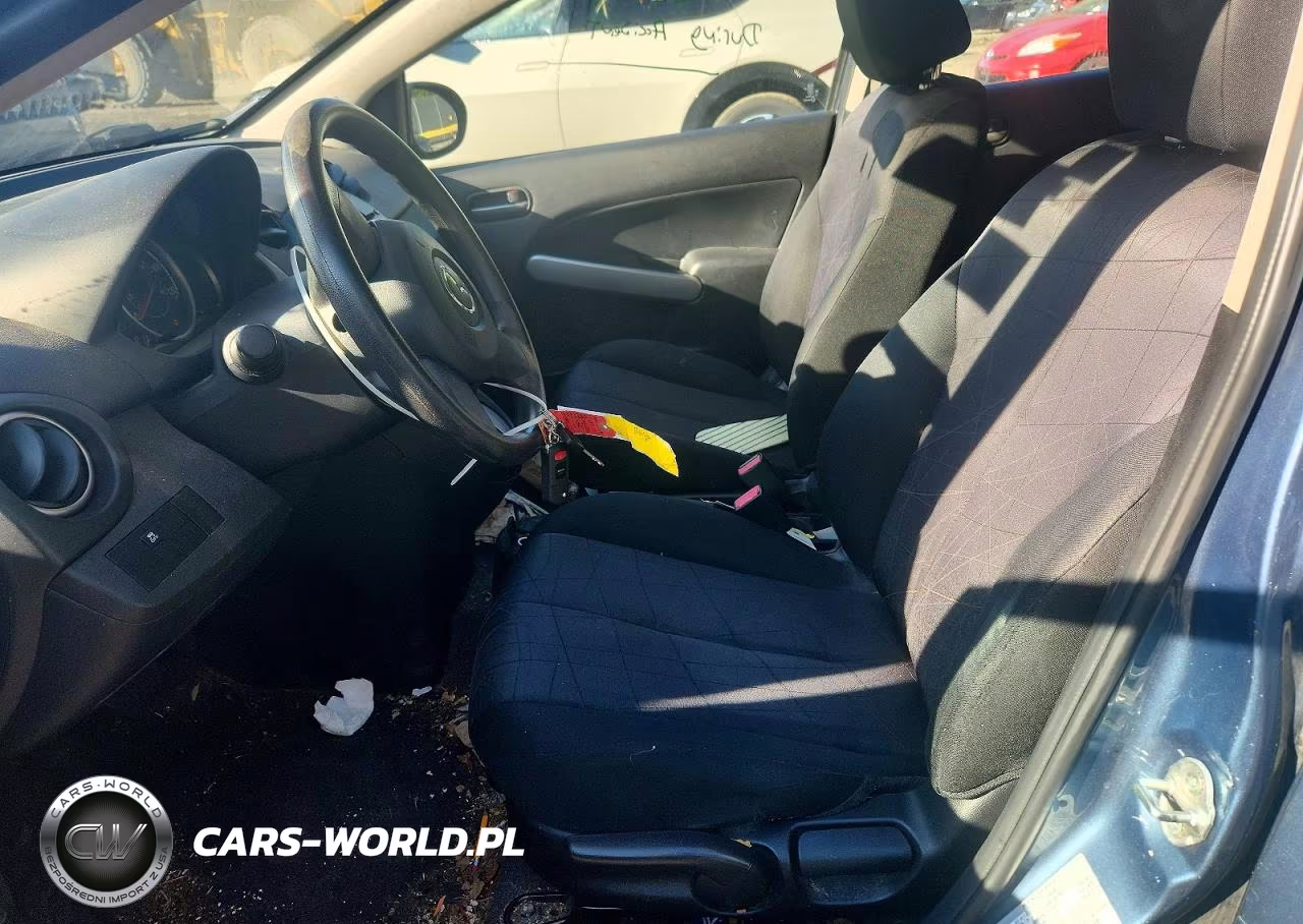 2014 Mazda Mazda2 Sport VIN:JM1DE1KZ0E0171231 - 7