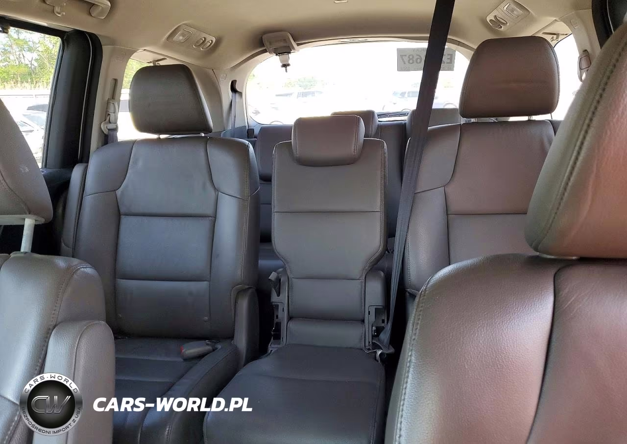 2013 Honda Odyssey Touring VIN:5FNRL5H97DB007744 - 10