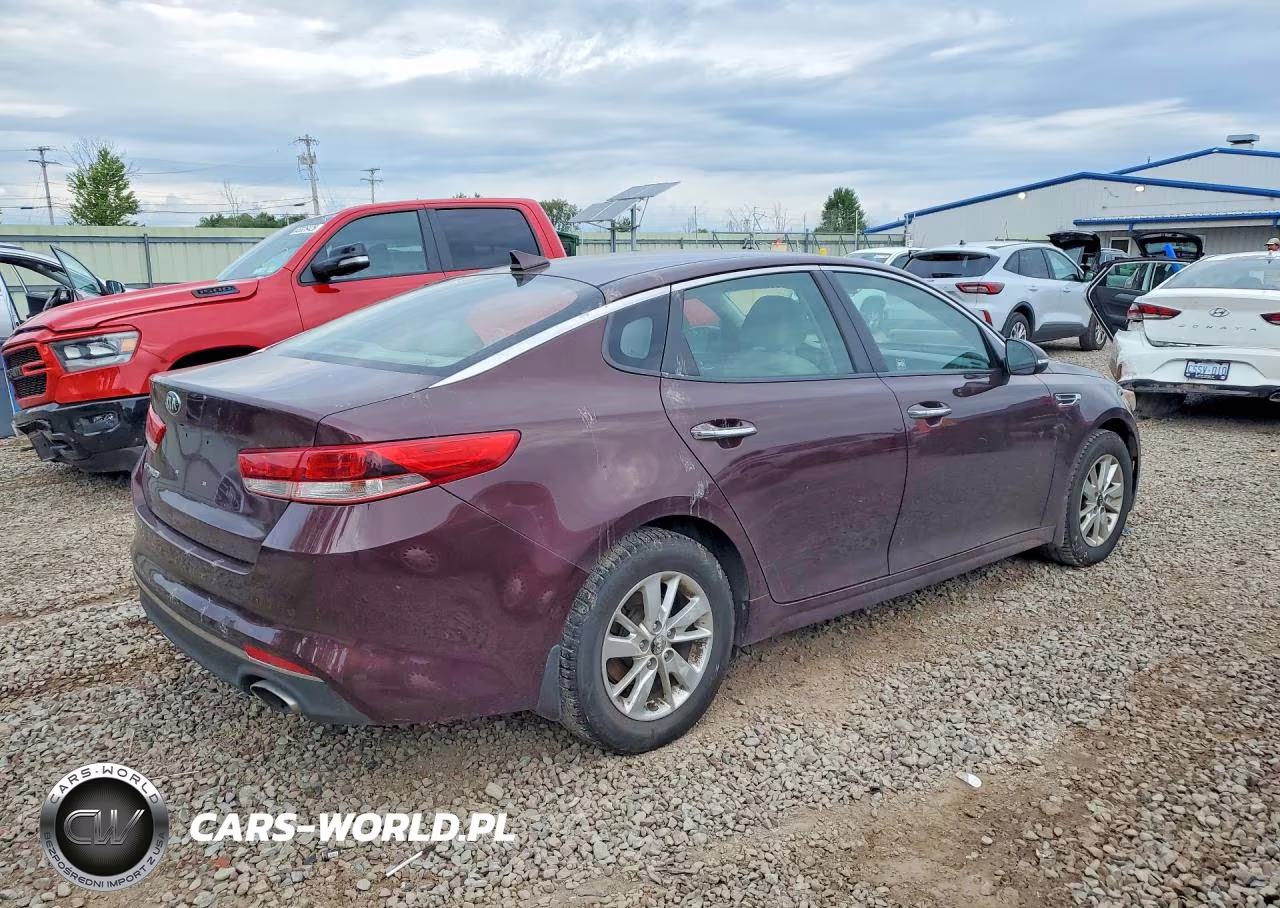 2016 Kia Optima Lx VIN:5XXGT4L33GG024112 - 3