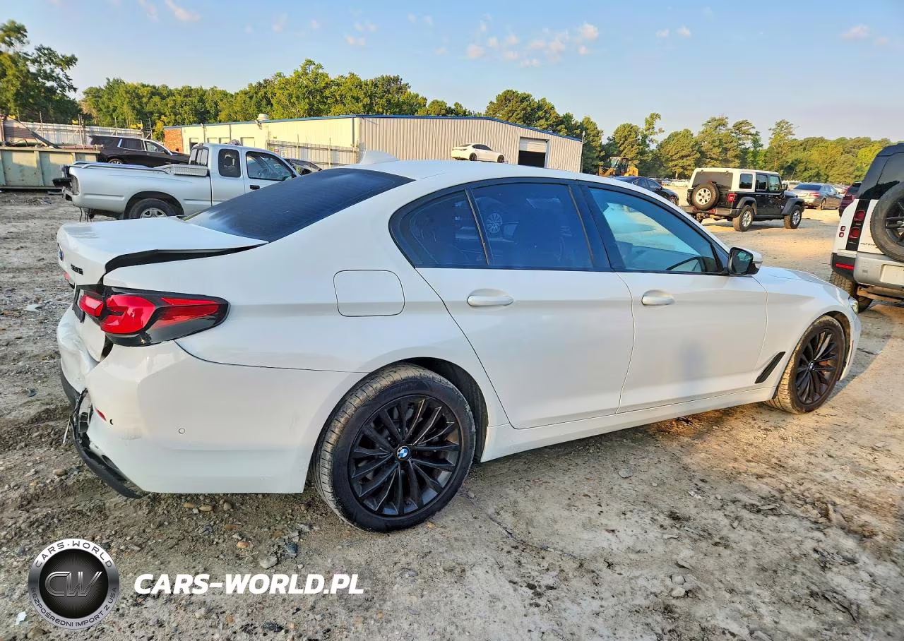 2021 BMW 530 Xi VIN:WBA13BJ08MCG78120 - 3