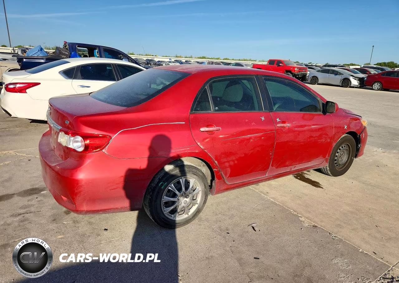 2011 Toyota Corolla Le VIN:2T1BU4EE8BC606986 - 3