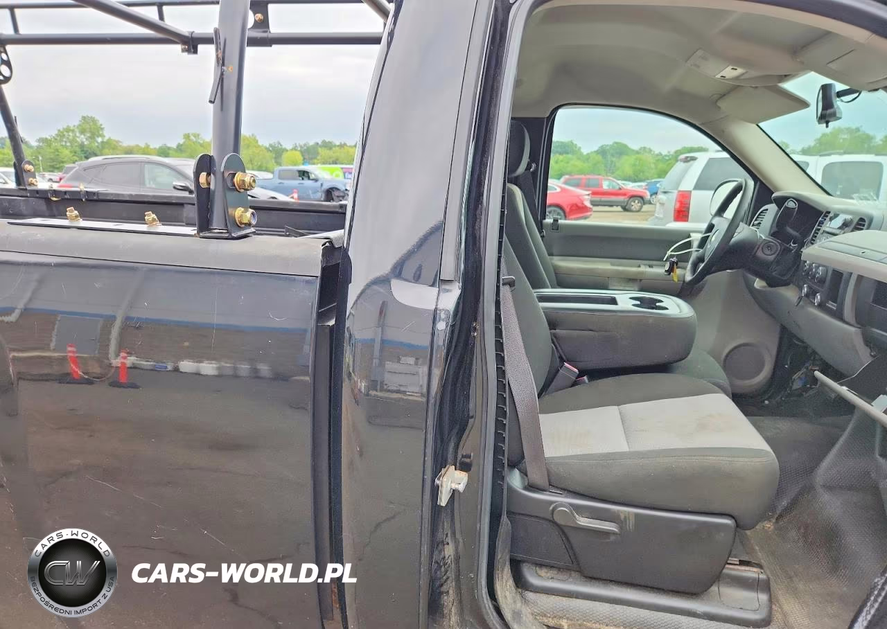 2009 Chevrolet Silverado C1500 VIN:1GCEC14X89Z238469 - 10