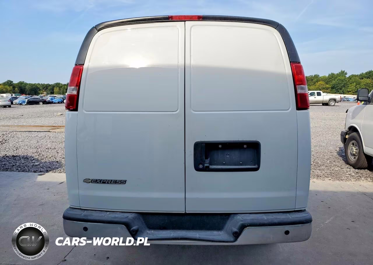 2023 Chevrolet Express 2500 Cargo Delivery Van VIN:1GCWGAFPXP1115550 - 6
