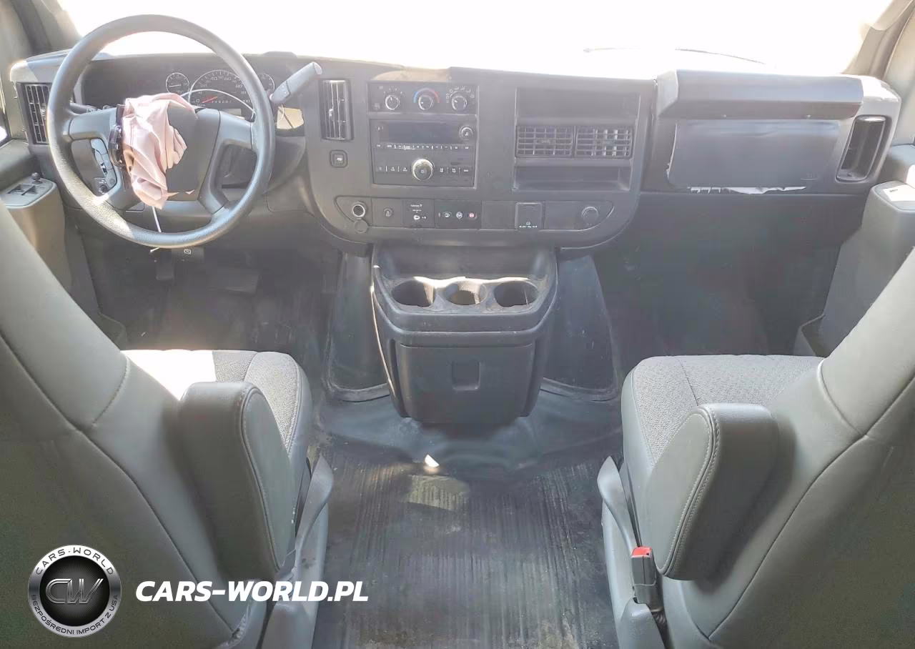 2023 Chevrolet Express 2500 Cargo Delivery Van VIN:1GCWGAFPXP1115550 - 8