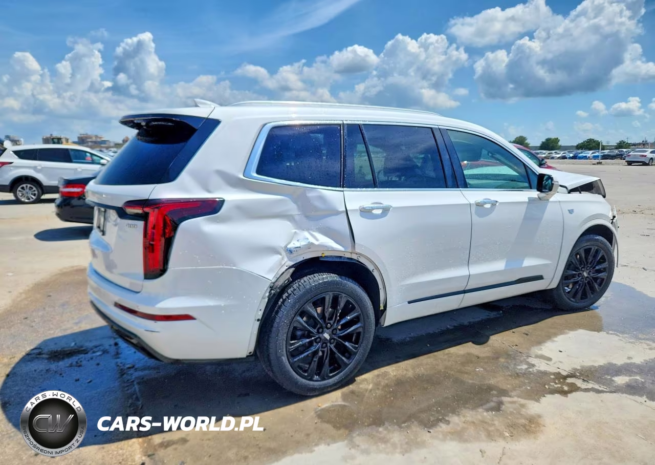2021 Cadillac Xt6 Premium Luxury VIN:1GYKPCRS8MZ226051 - 3