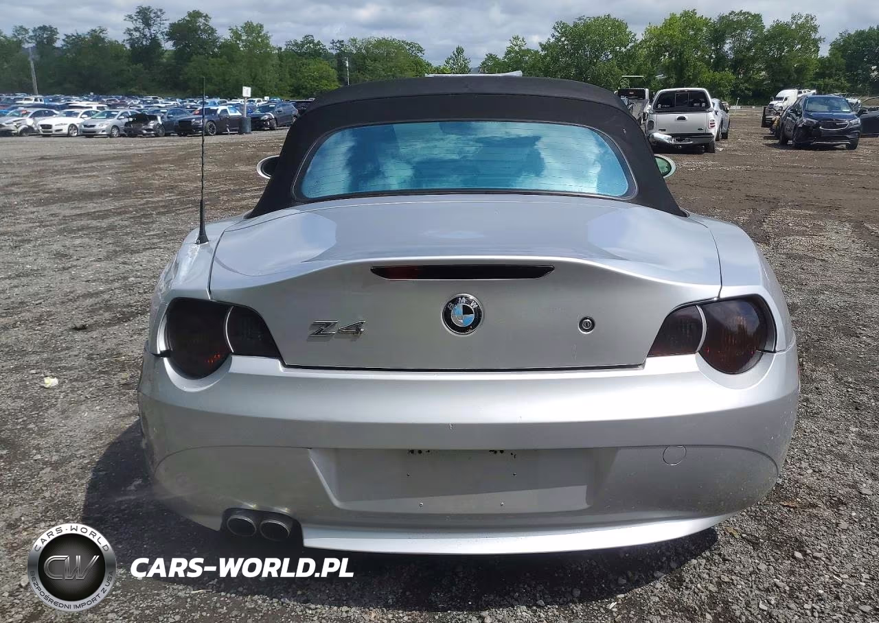 2004 BMW Z4 3.0 VIN:4USBT53584LT26762 - 6
