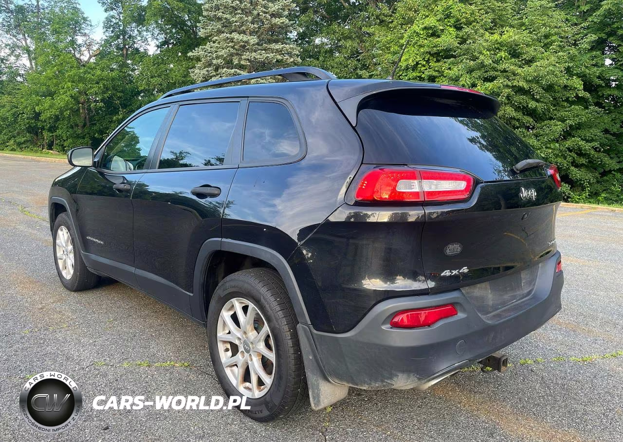 2016 Jeep Cherokee Sport VIN:1C4PJMAS2GW220671 - 3