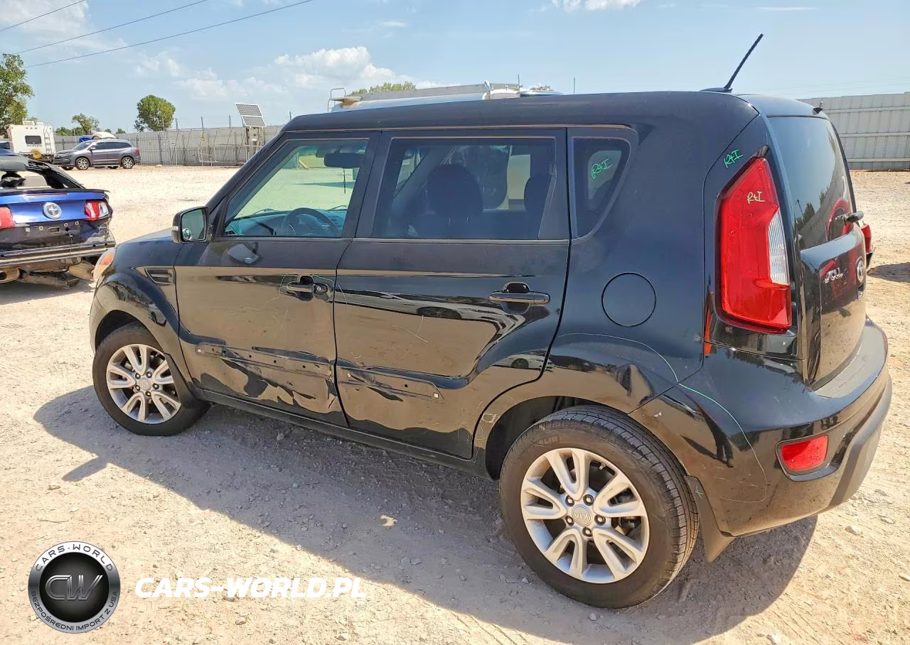 2013 Kia Soul + VIN:KNDJT2A65D7482195 - 2