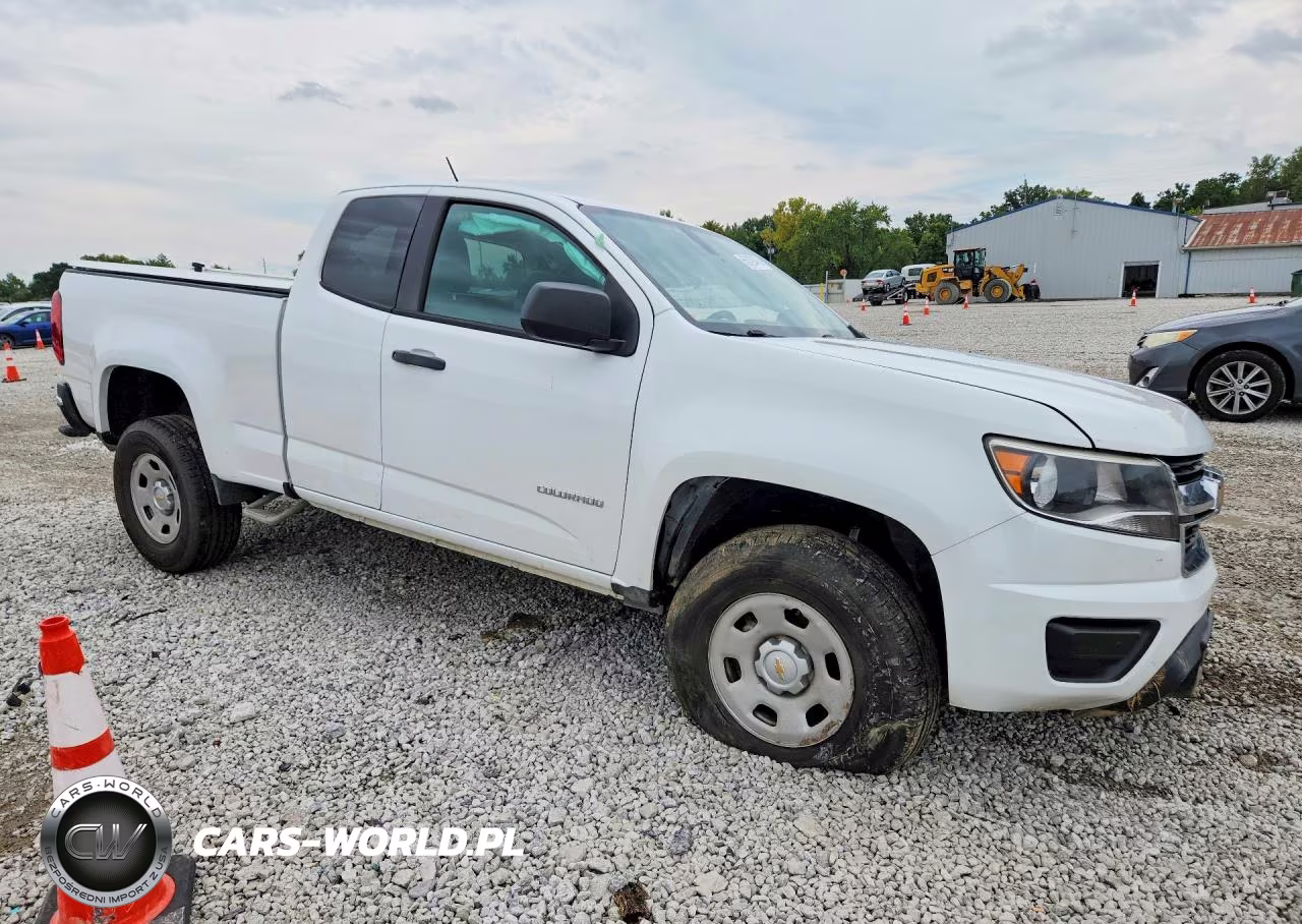 2018 Chevrolet Colorado VIN:1GCHSBEA8J1149553 - 4