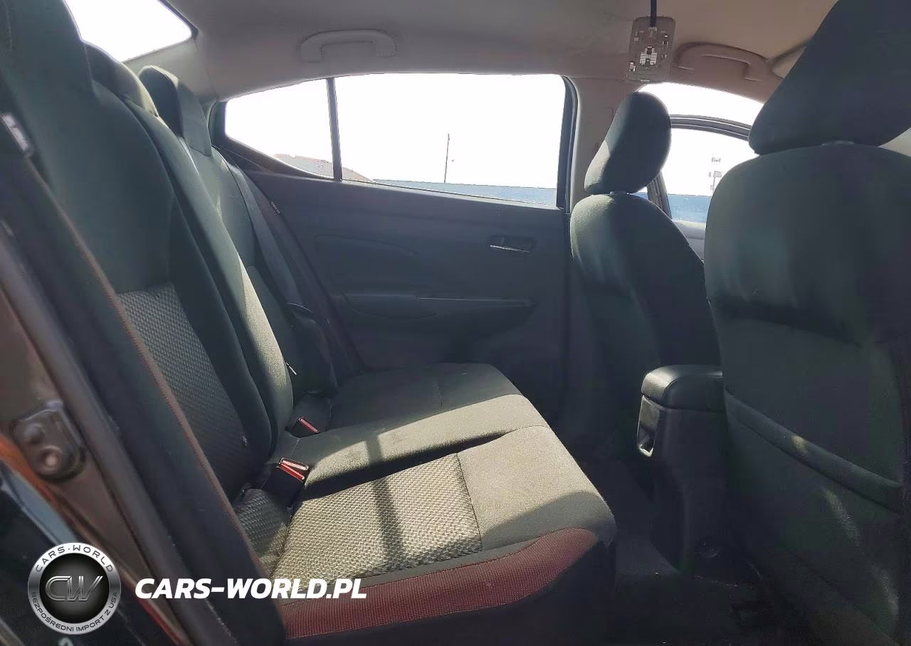 2025 Nissan Versa Sr VIN:3N1CN8FV8SL833358 - 10