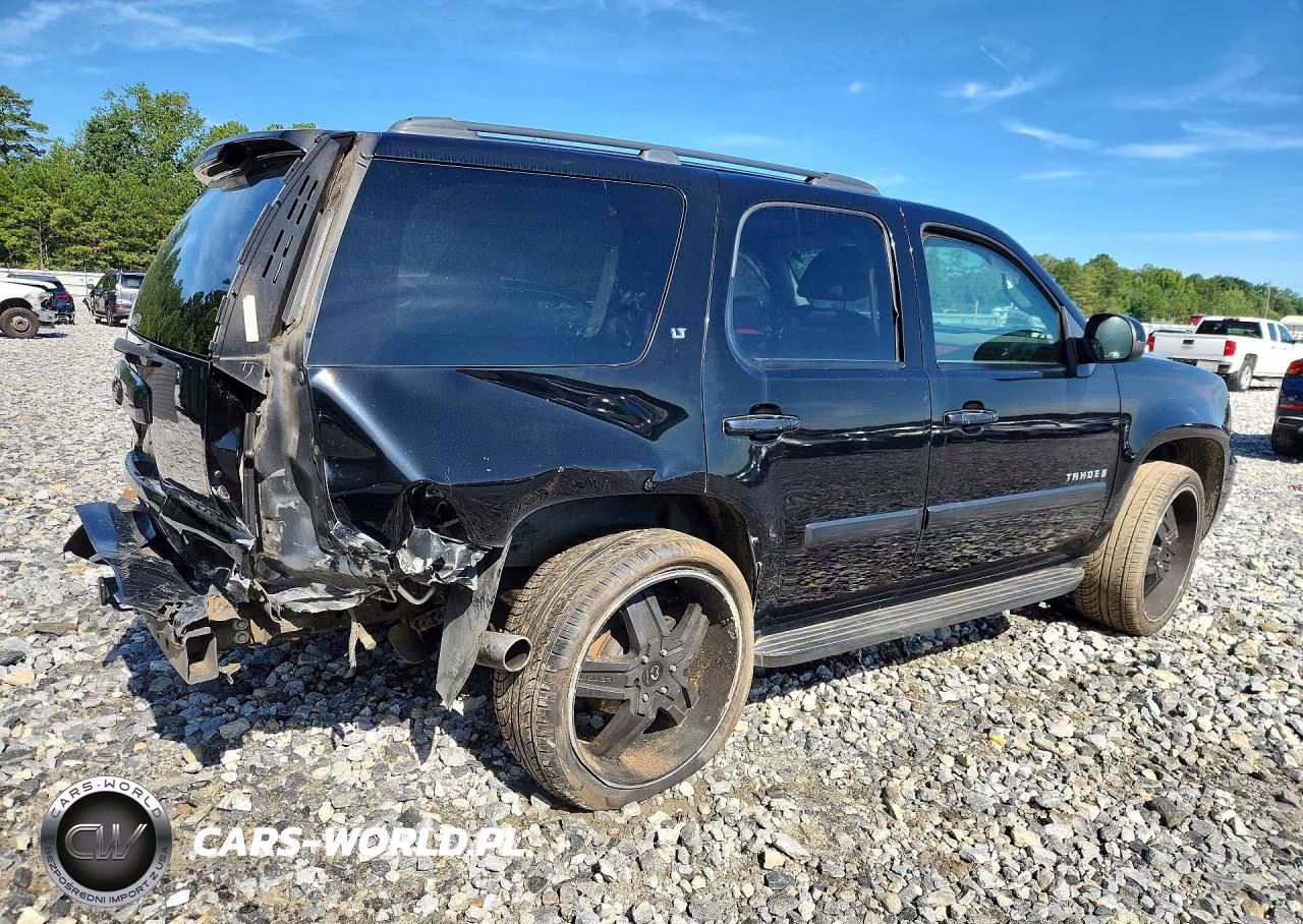 2008 Chevrolet Tahoe C1500 VIN:1GNFC130X8R129302 - 3