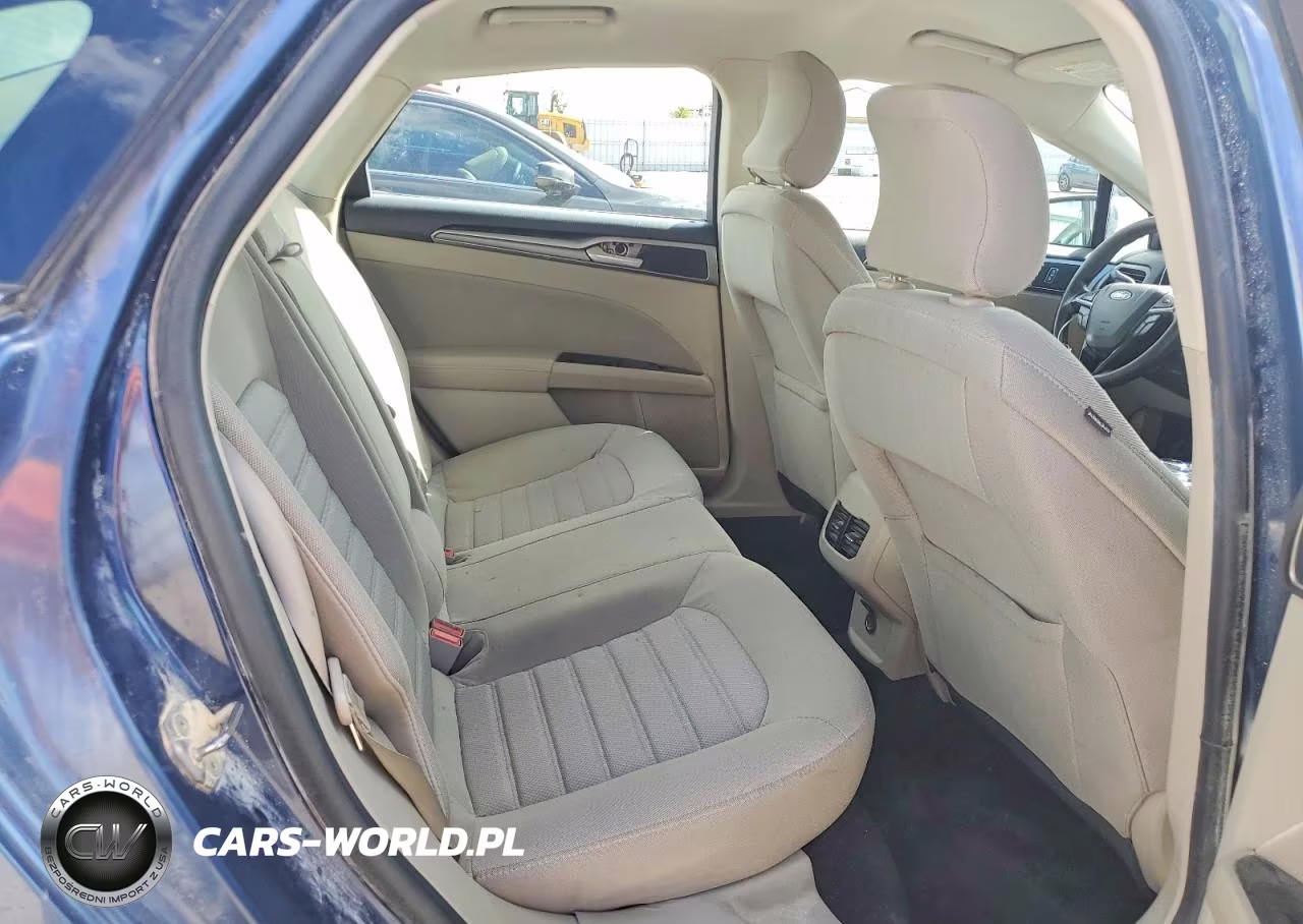 2019 Ford Fusion Se VIN:3FA6P0HD2KR248224 - 10