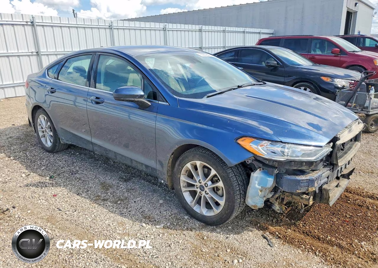 2019 Ford Fusion Se VIN:3FA6P0HD2KR248224 - 4