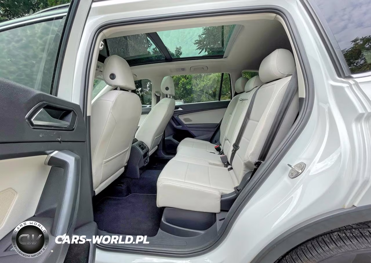 2018 Volkswagen Tiguan Se VIN:3VV2B7AX2JM071188 - 12