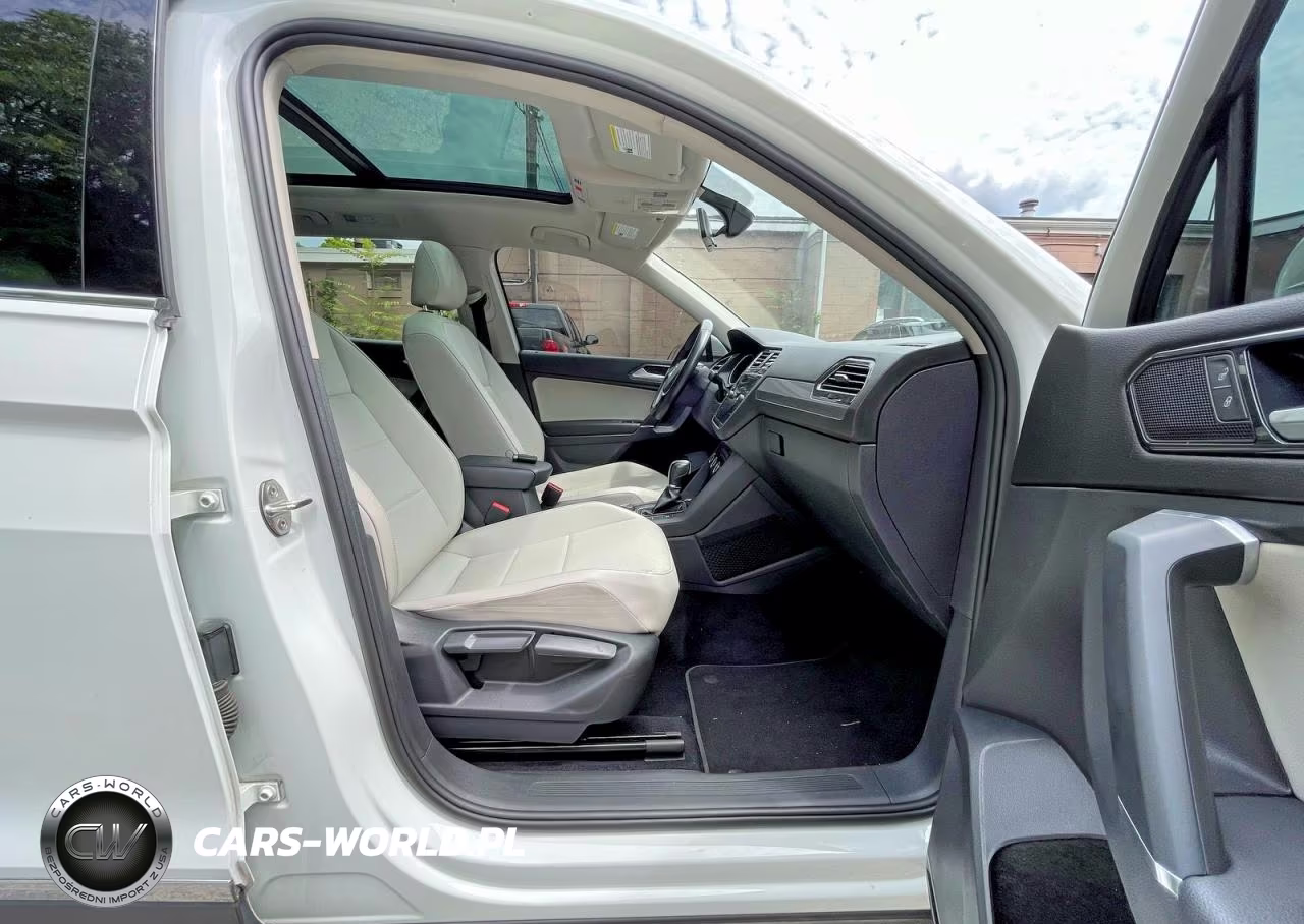 2018 Volkswagen Tiguan Se VIN:3VV2B7AX2JM071188 - 5