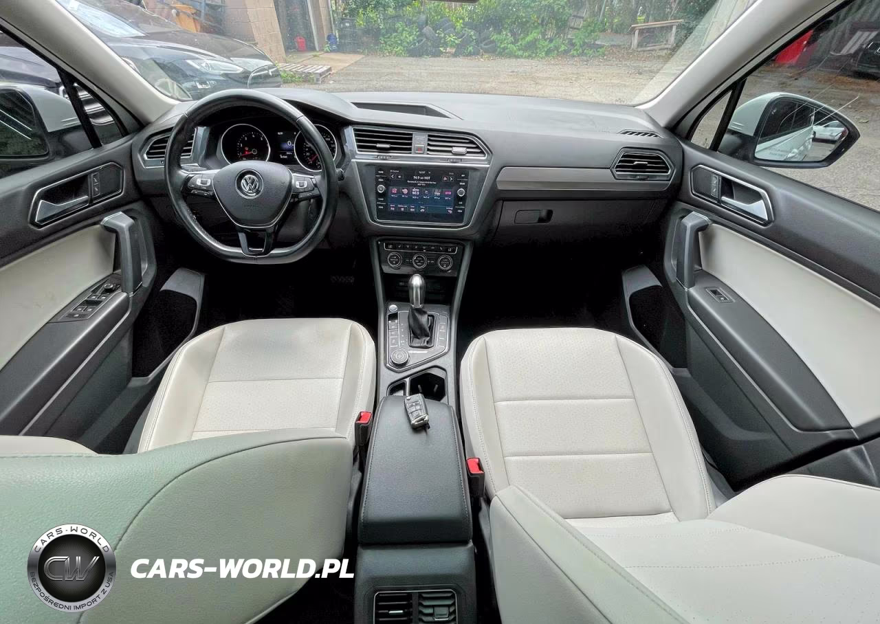 2018 Volkswagen Tiguan Se VIN:3VV2B7AX2JM071188 - 9