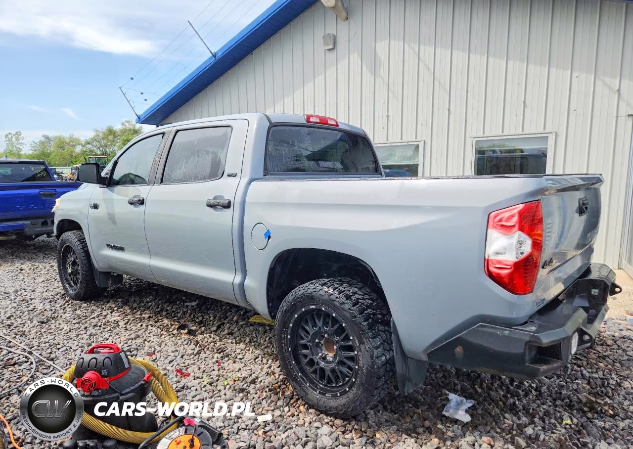 2018 Toyota Tundra Crewmax Sr5 VIN:5TFDW5F19JX759333 - 2