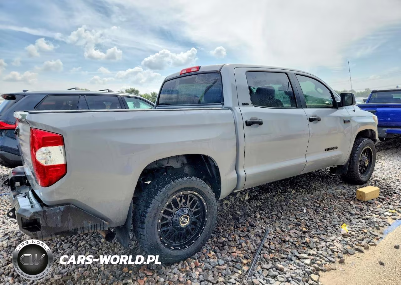 2018 Toyota Tundra Crewmax Sr5 VIN:5TFDW5F19JX759333 - 3