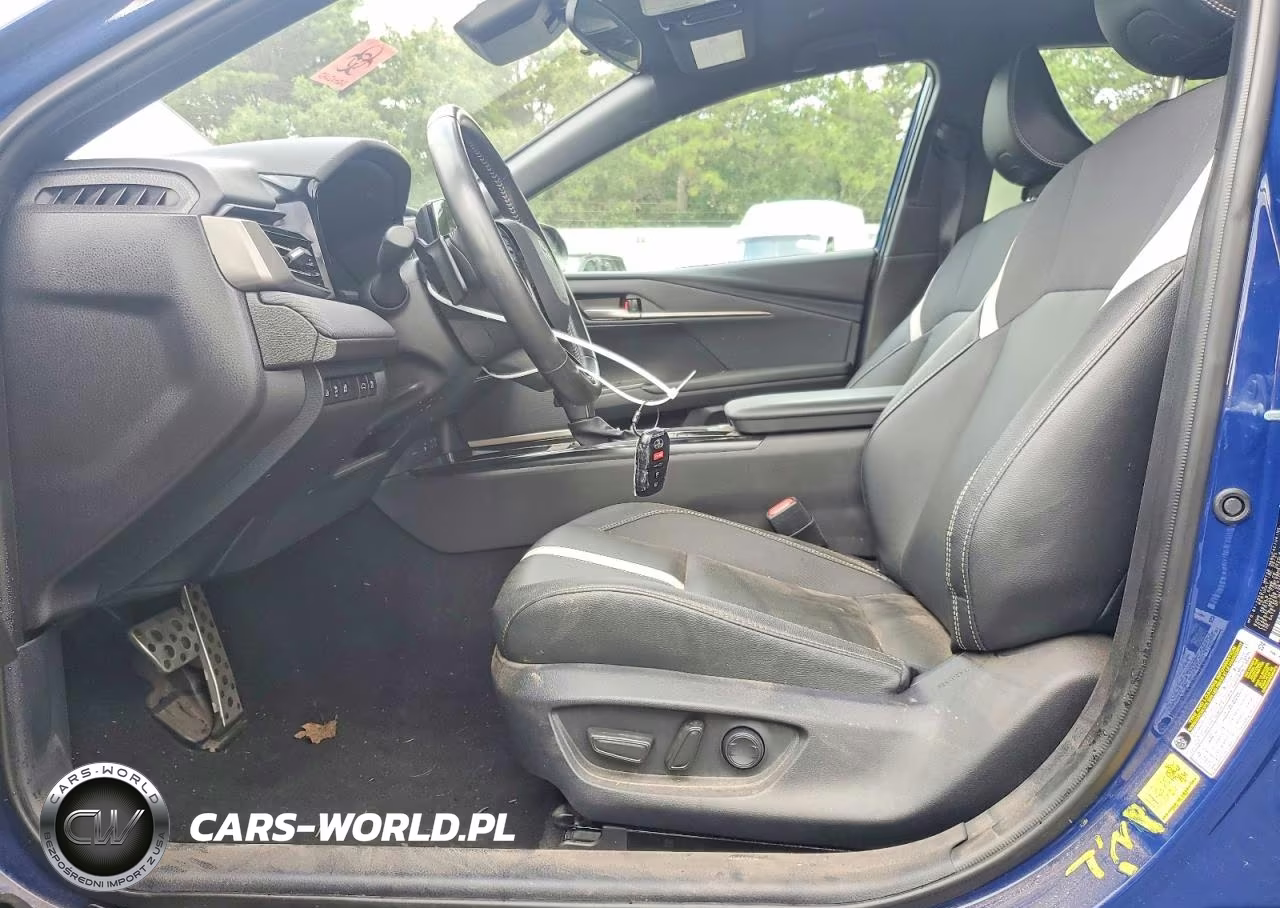 2025 Toyota Camry Se VIN:4T1DAACKXSU165577 - 7