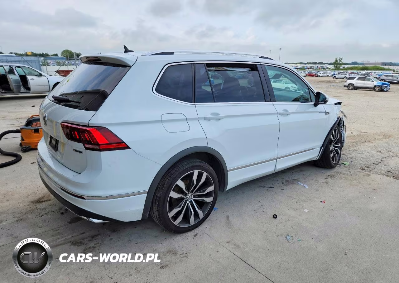 2020 Volkswagen Tiguan Sel Premium R-Line VIN:3VV4B7AX6LM160192 - 3