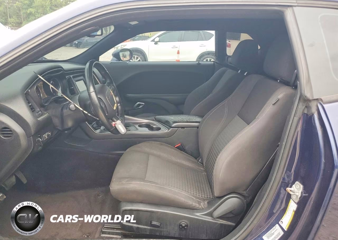 2017 Dodge Challenger Sxt VIN:2C3CDZAG0HH598121 - 7