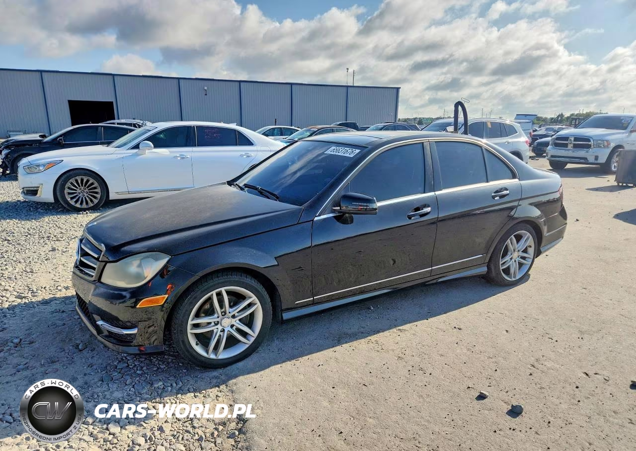 2014 Mercedes-Benz C 250