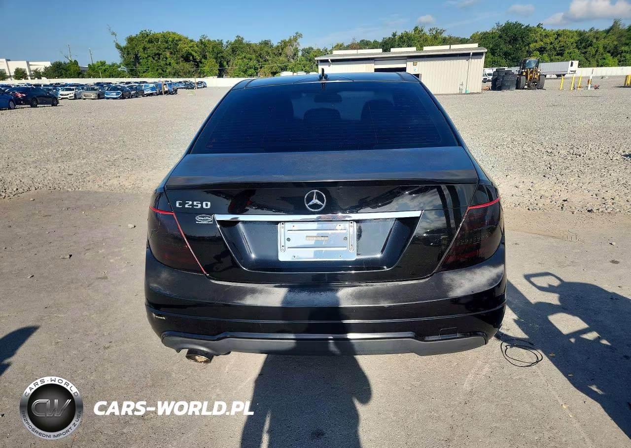 2014 Mercedes-Benz C 250 VIN:WDDGF4HB5EA952090 - 6