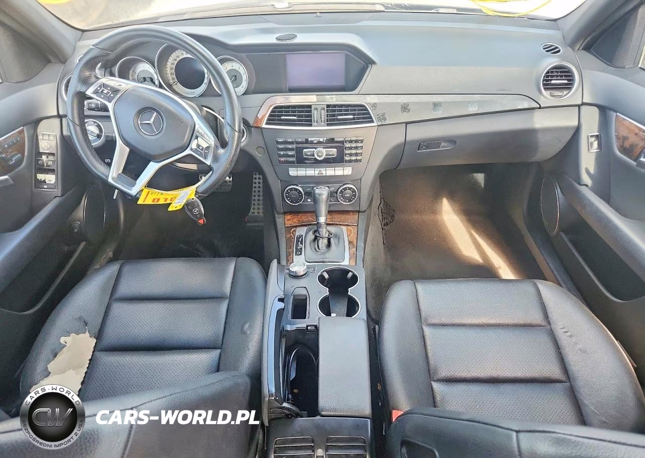 2014 Mercedes-Benz C 250 VIN:WDDGF4HB5EA952090 - 8