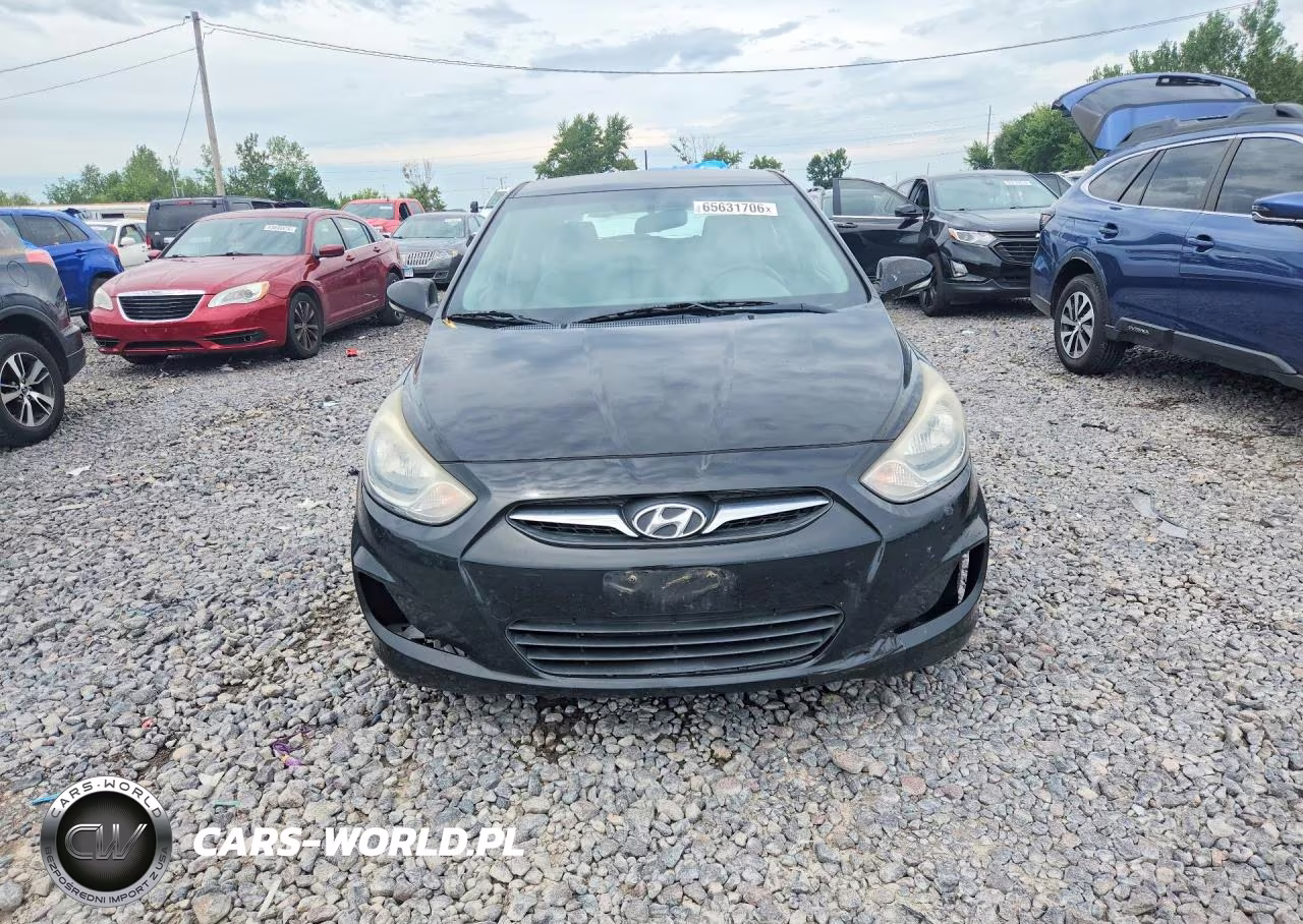 2013 Hyundai Accent Se VIN:KMHCU5AE9DU060801 - 5