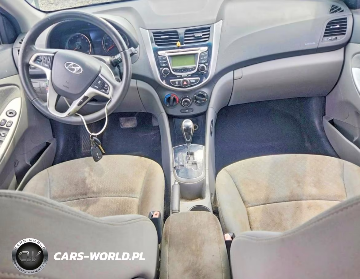 2013 Hyundai Accent Se VIN:KMHCU5AE9DU060801 - 8