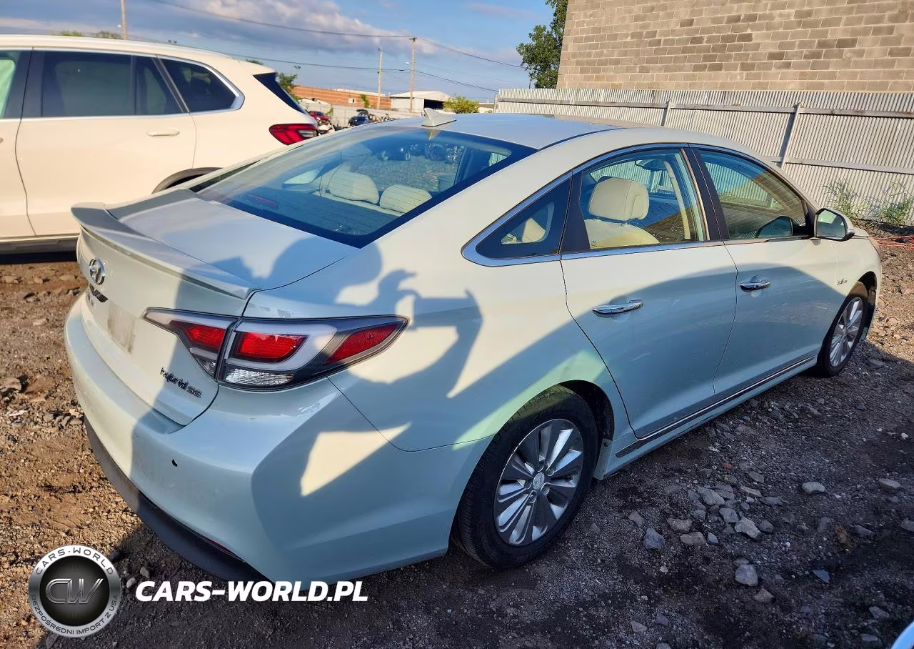 2016 Hyundai Sonata Hybrid Se VIN:KMHE24L12GA024487 - 3