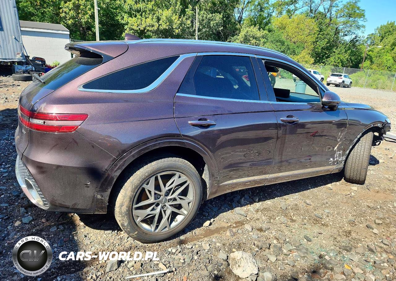 2022 Genesis Gv70 2.5T Standard VIN:KMUMADTB4NU073064 - 3