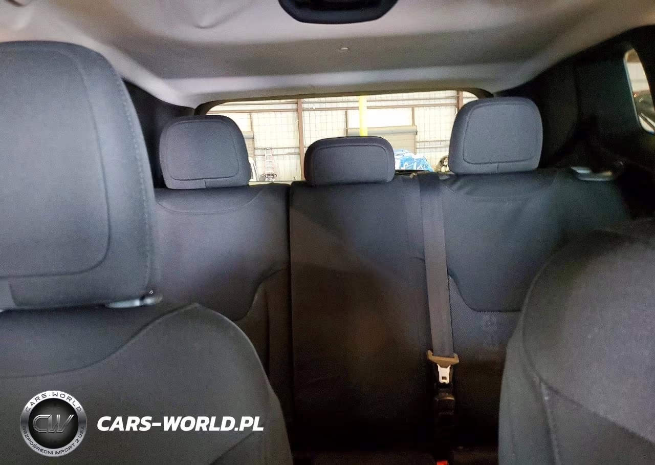 2016 Jeep Renegade Latitude VIN:ZACCJABT6GPC52671 - 10