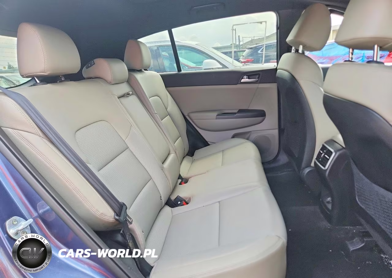 2020 Kia Sportage S VIN:KNDP6CACXL7823005 - 11
