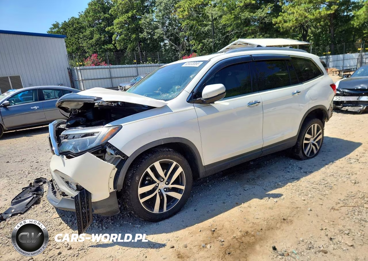 2017 Honda Pilot Touring VIN:5FNYF6H94HB043986 - 1