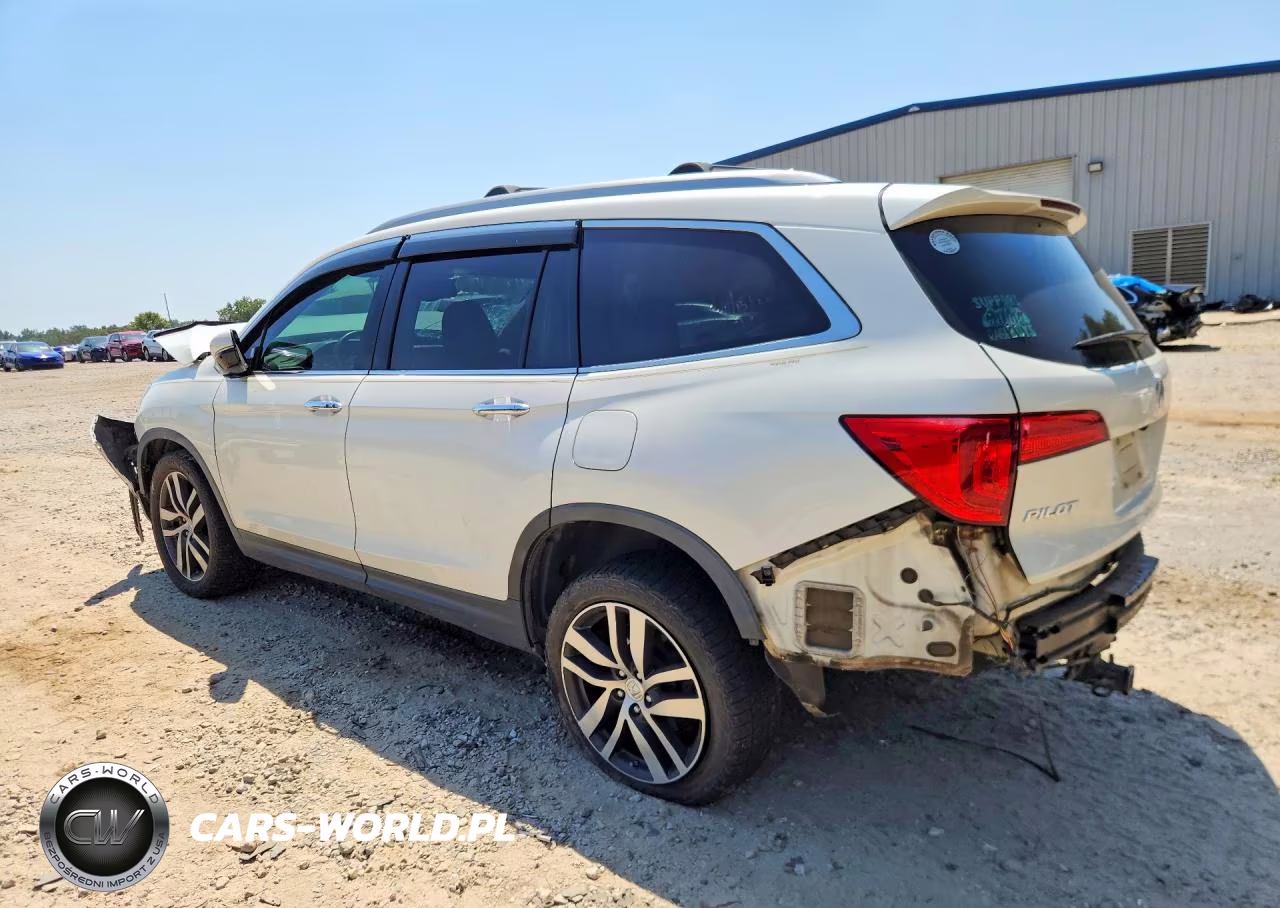2017 Honda Pilot Touring VIN:5FNYF6H94HB043986 - 2
