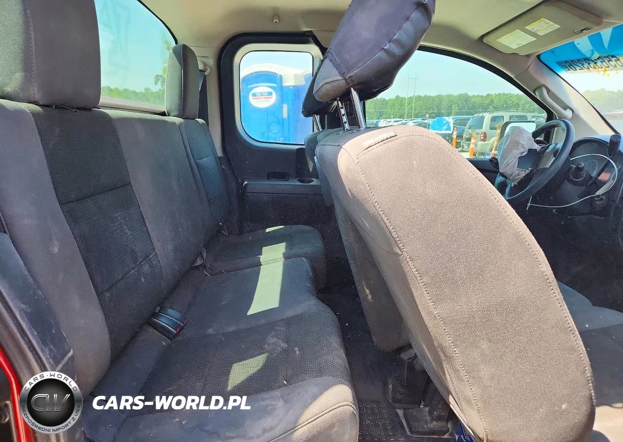 2015 Nissan Titan S VIN:1N6BA0CH9FN502618 - 10