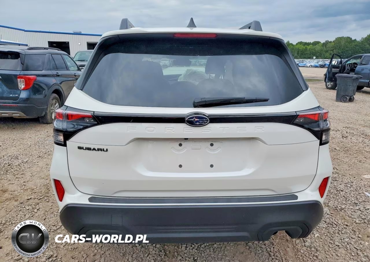 2025 Subaru Forester Premium VIN:JF2SLDDC8SH610326 - 6