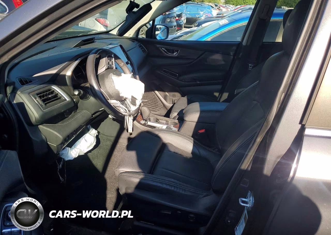 2023 Subaru Ascent Touring VIN:4S4WMAWD6P3461805 - 7