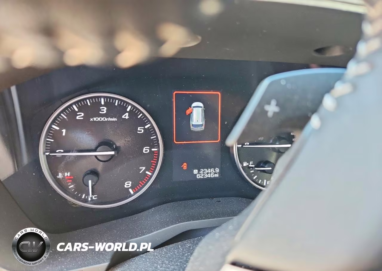 2023 Subaru Ascent Touring VIN:4S4WMAWD6P3461805 - 9