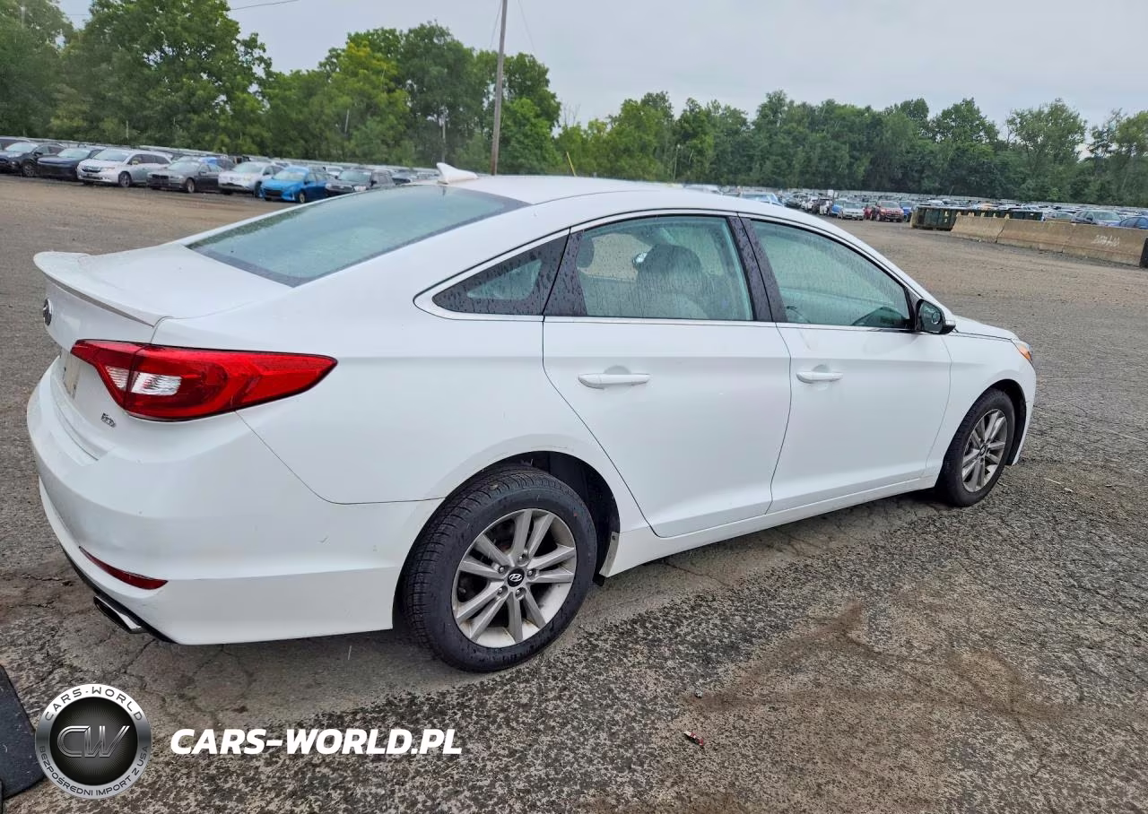 2016 Hyundai Sonata Eco VIN:5NPE24AA6GH357212 - 3