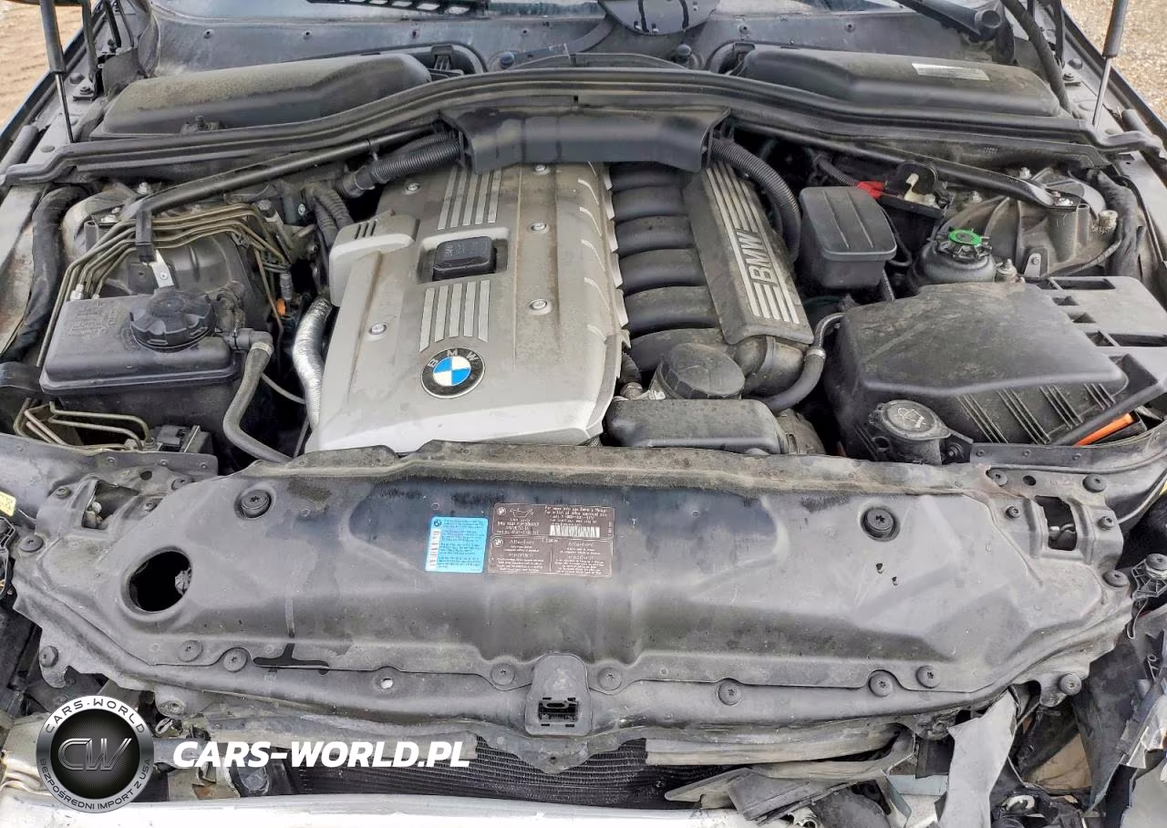 2007 BMW 530 Xi VIN:WBANF73587CU23614 - 11