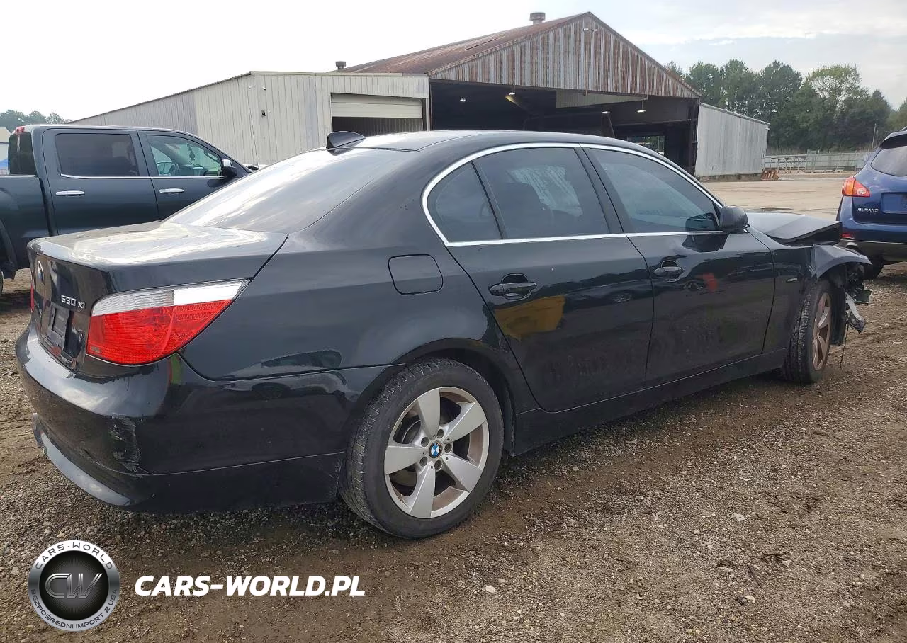 2007 BMW 530 Xi VIN:WBANF73587CU23614 - 3