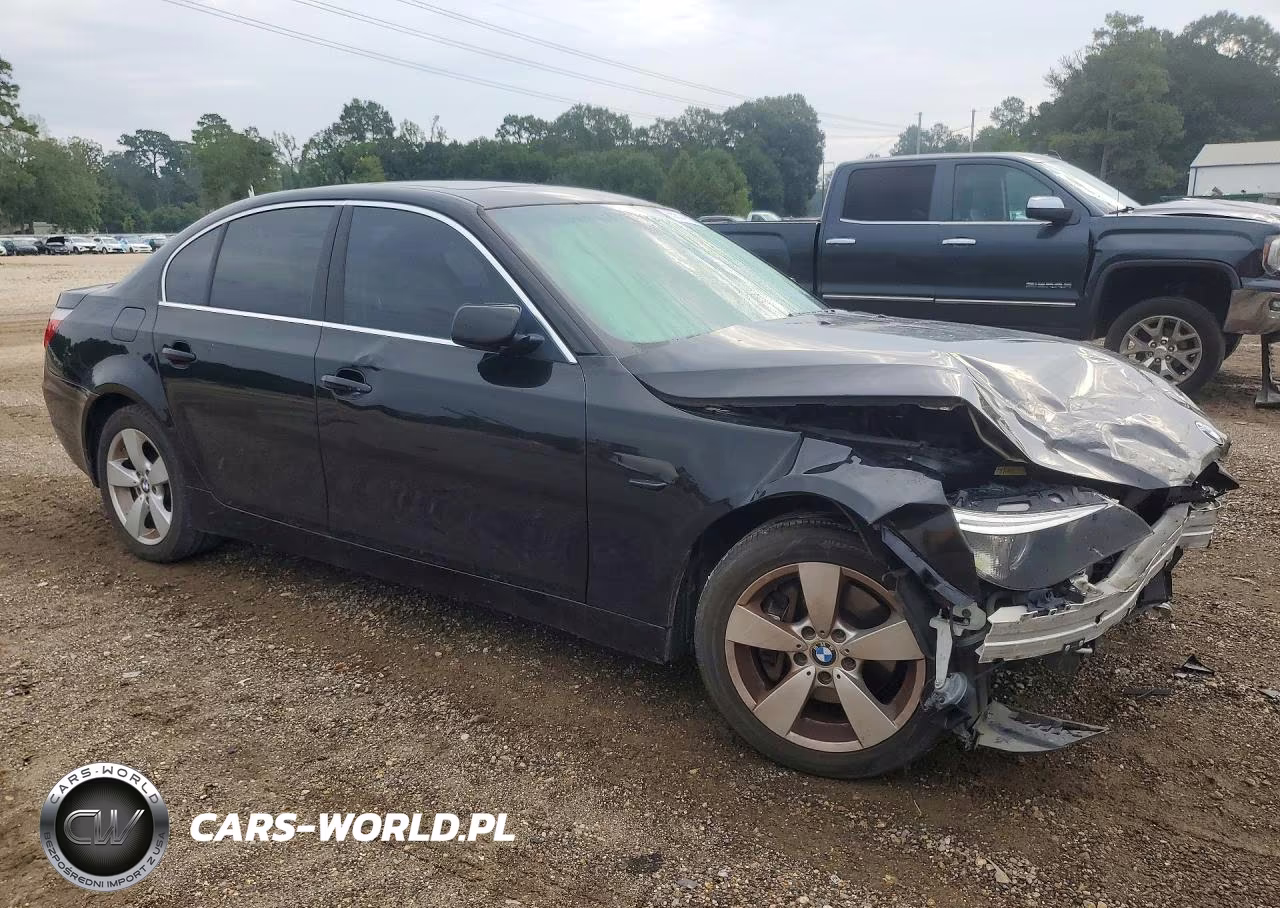 2007 BMW 530 Xi VIN:WBANF73587CU23614 - 4