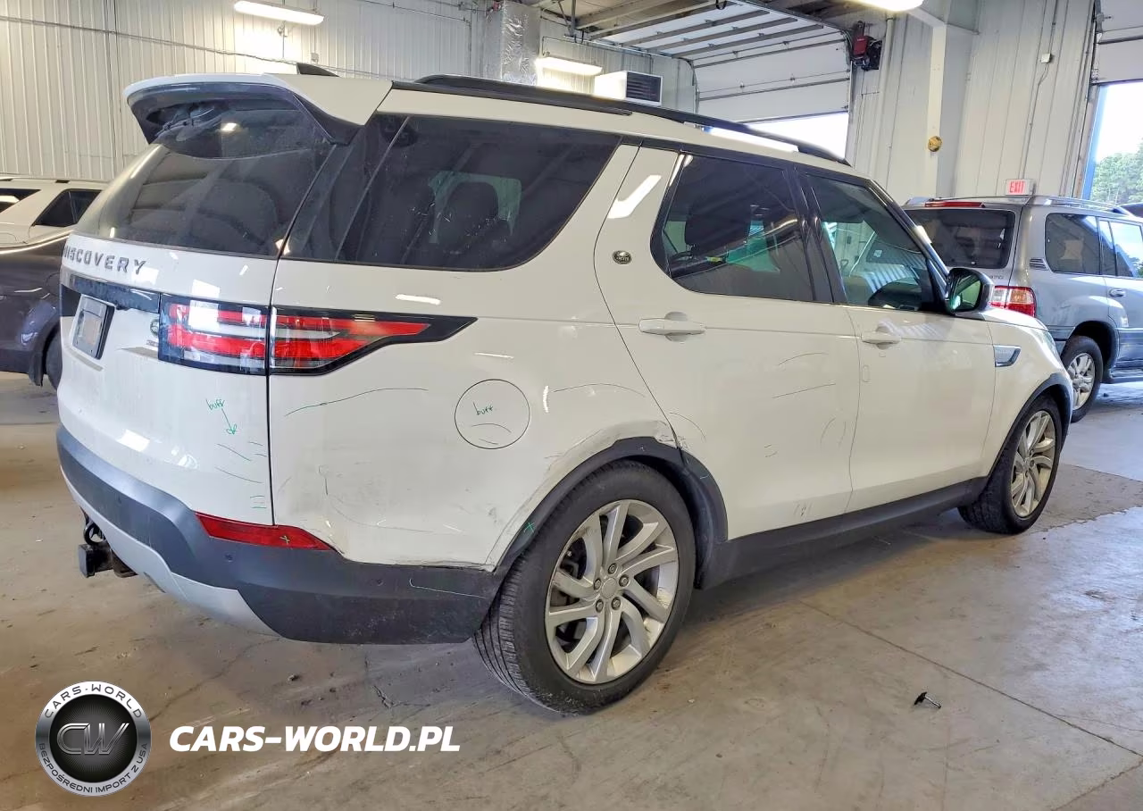 2018 Land Rover Discovery Hse VIN:SALRR2RV4JA071553 - 3