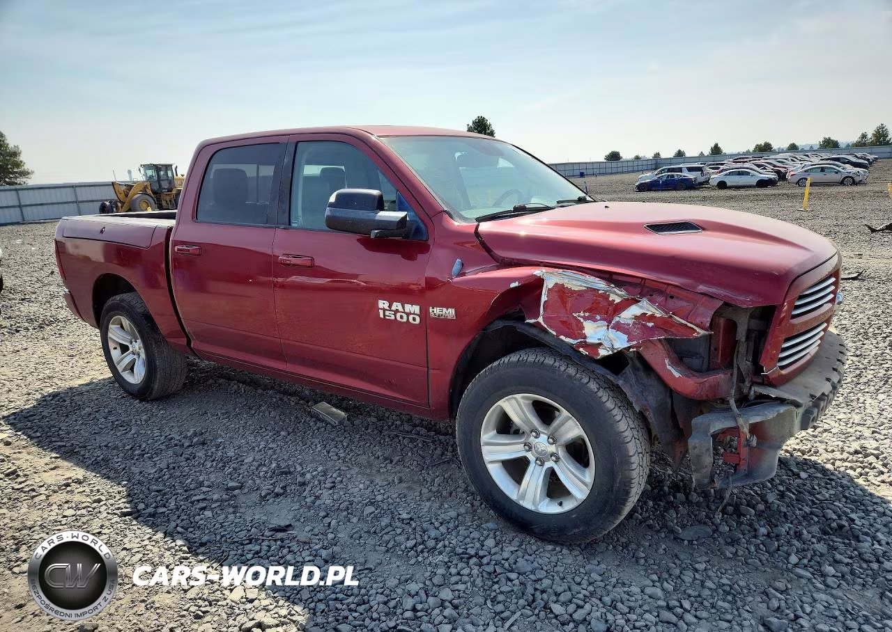 2014 Ram 1500 Sport VIN:1C6RR7MT5ES165801 - 4