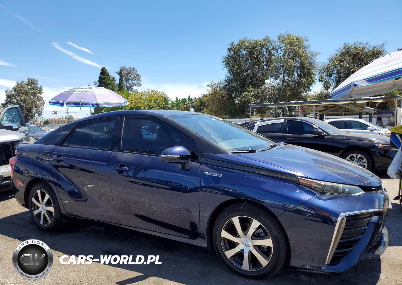 2017 Toyota Mirai Base VIN:JTDBVRBDXHA002102 - 4