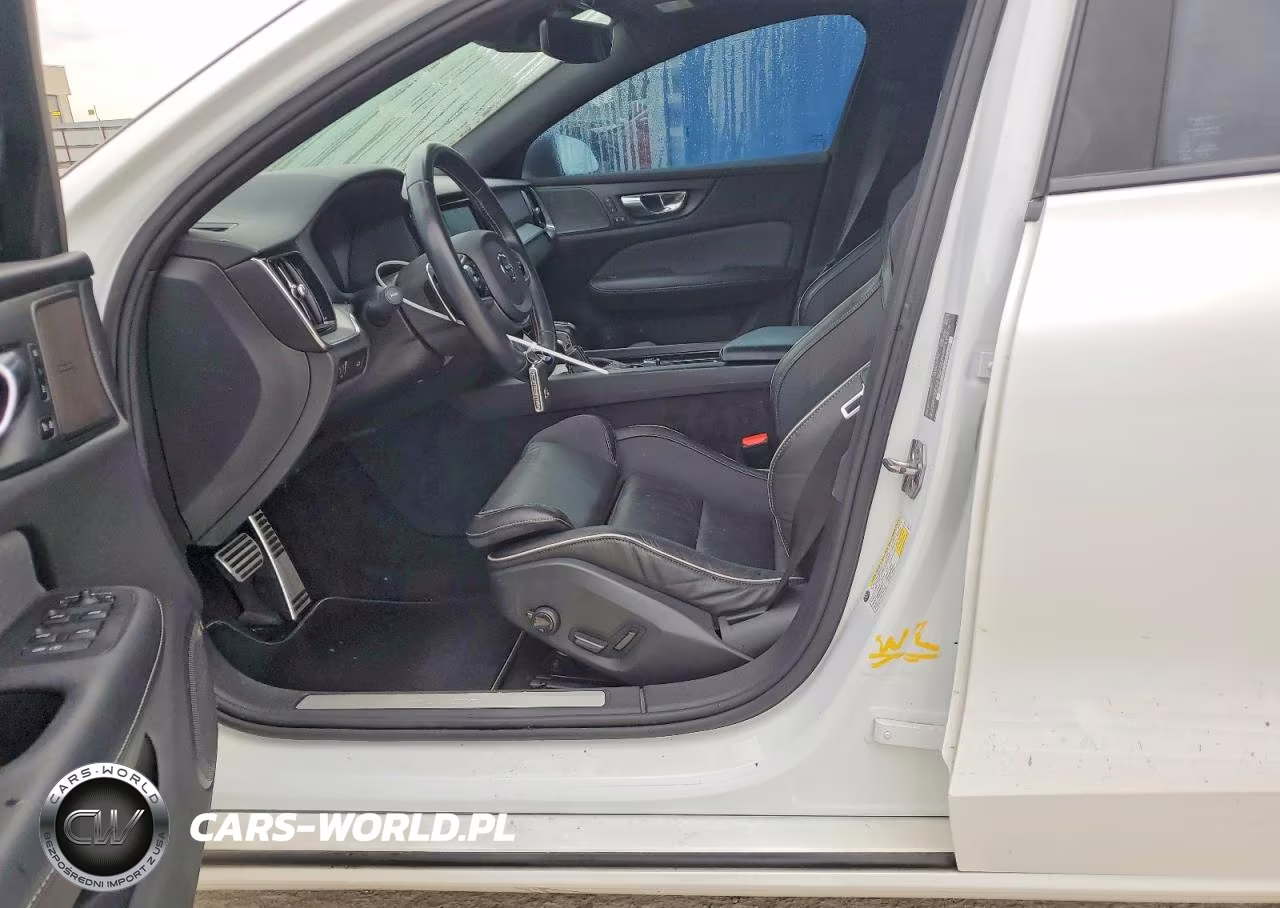 2019 Volvo S60 T6 R-Design VIN:7JRA22TM1KG016826 - 12