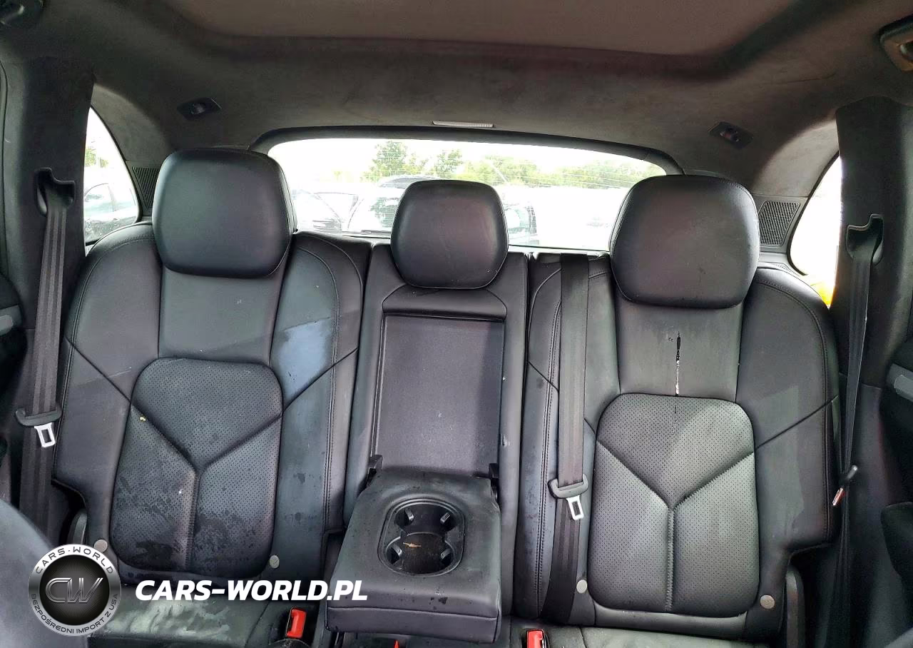 2013 Porsche Cayenne Gts VIN:WP1AD2A21DLA71456 - 10